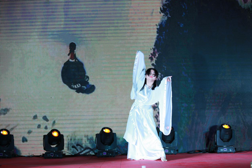 1530260680832082.png 1530260680832082.png