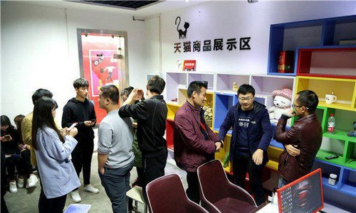 1541387527423605.jpg 2e449d53f6f24c2db6d6451eee00186a.jpg