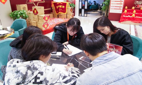 1544496117462954.jpg AQ6I8815.jpg