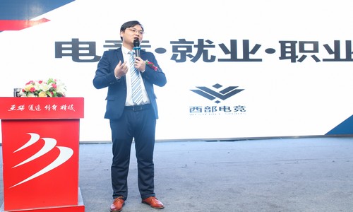 1545012652541176.jpg AQ6I9525.jpg