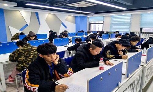 1545961971175614.jpg 63e4d66b9c094148912301e0152ed792.jpg