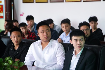 1555463307921376.jpg AQ6I7906.jpg