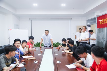 1559270809501053.jpg AQ6I4282.jpg