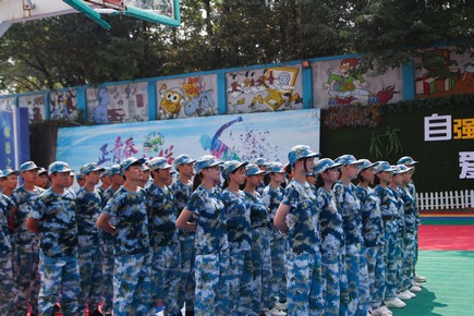 1568623108794157.jpg AQ6I9893.jpg