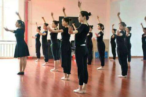 1572425469365031.jpg 1572425469365031.jpg