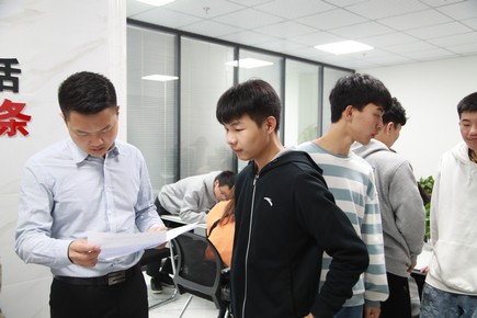 1575012957198482.jpg AQ6I5077.jpg