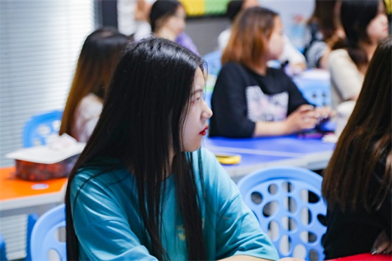 1634090727989076.jpg AQ6I4957.jpg