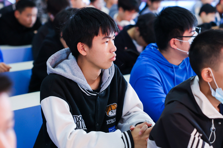 1647592593187046.jpg ES7A8303.jpg