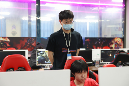 1649402901473423.jpg ES7A8987.jpg