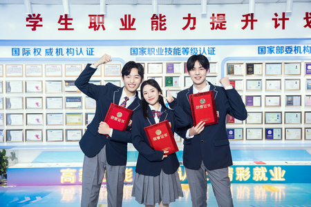 1649402915762182.jpg _76A4429.jpg