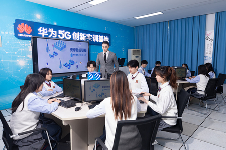 1679022931682421.jpg _76A5574.jpg