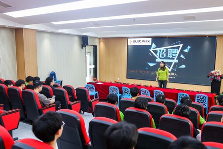 1684468791799303.jpg ES7A1640.jpg