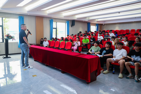 1689990603343296.jpg ES7A6405.jpg