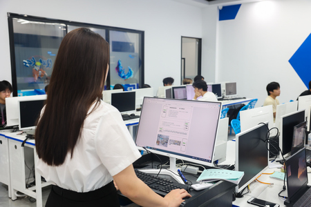 1713323791258749.jpg 9cf8fe70da27626334612c52de18edc.jpg