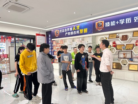 1719024219875352.jpg 0d312a574f3afaf3a080e1bbb4c687e.jpg