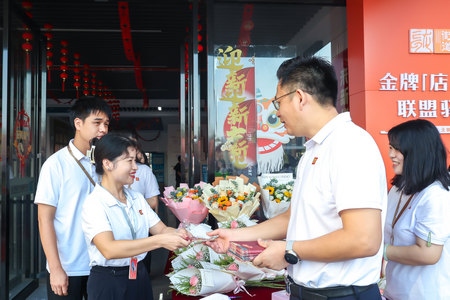 1726626726585704.jpg ES7A8260.jpg