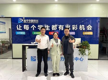 1730186466722566.jpg 動(dòng)漫游戲秘書(shū)長(zhǎng)1.jpg