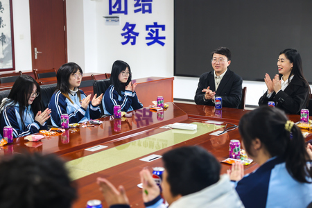 1740128929800993.jpg 5c05255978a153c7848622f667dbacf.jpg