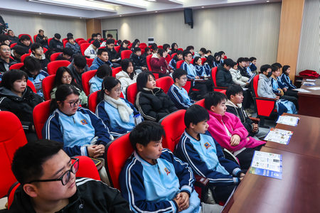 1740207818611452.jpg e3cfaa9de9ce934c72a78d3d4614c9b.jpg