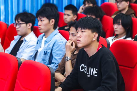 1745281866193225.jpg ES7A0052.jpg