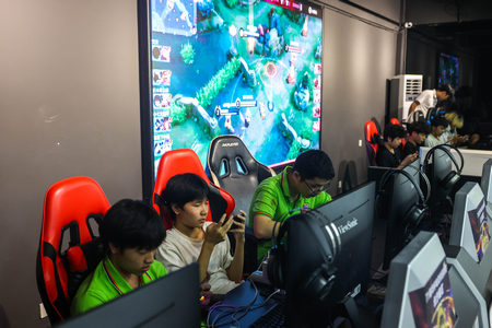 1757403956961163.jpg ES7A1485.jpg