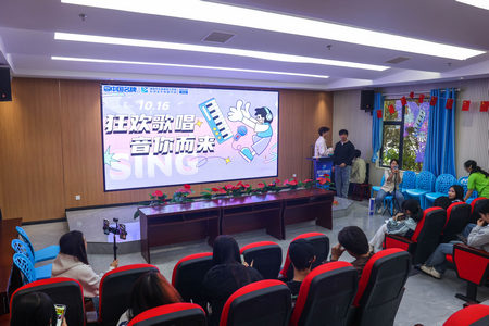 1760597638382456.jpg ES7A3706.jpg